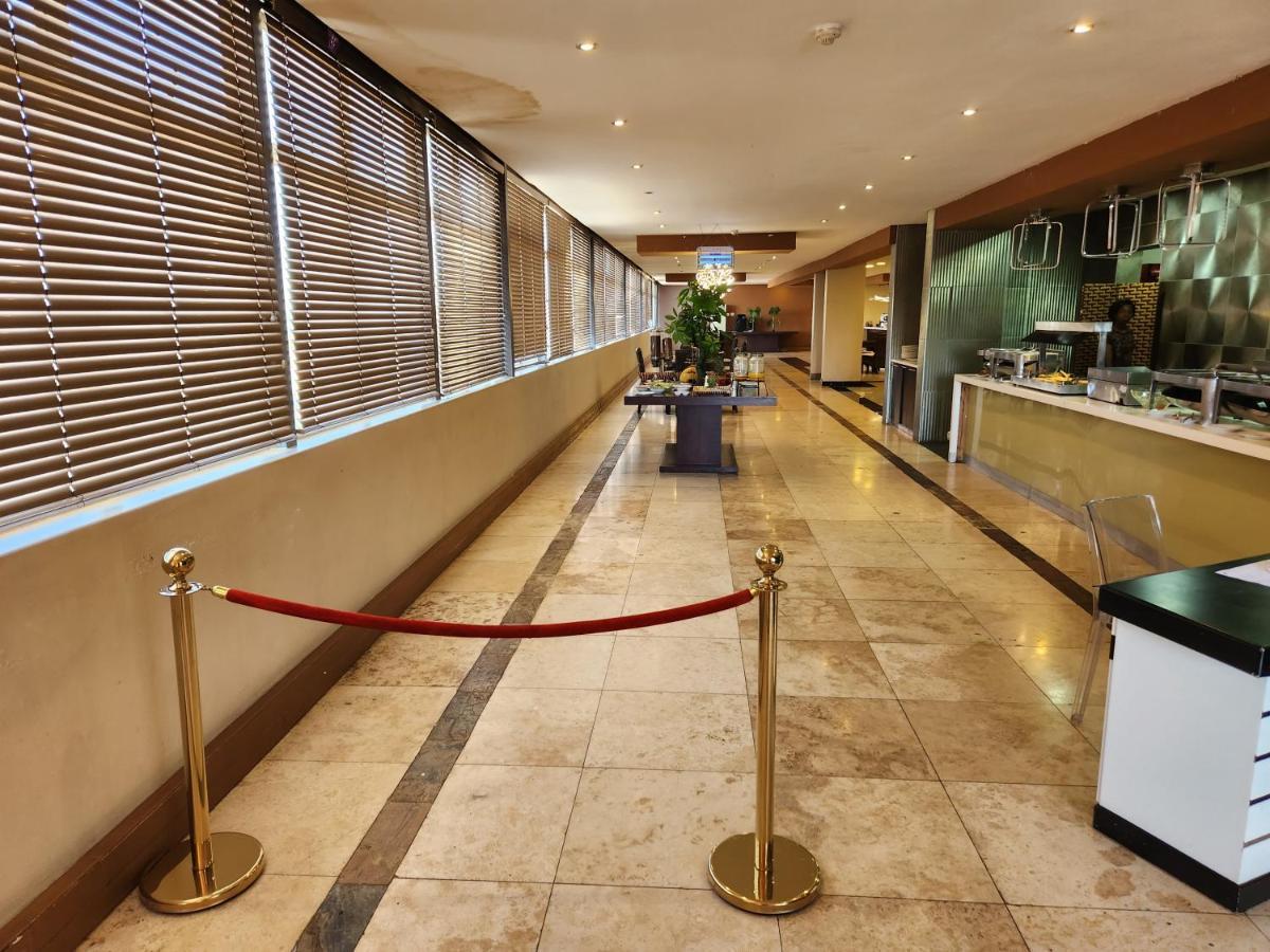 Palm Continental Hotel Johannesburg Exterior photo